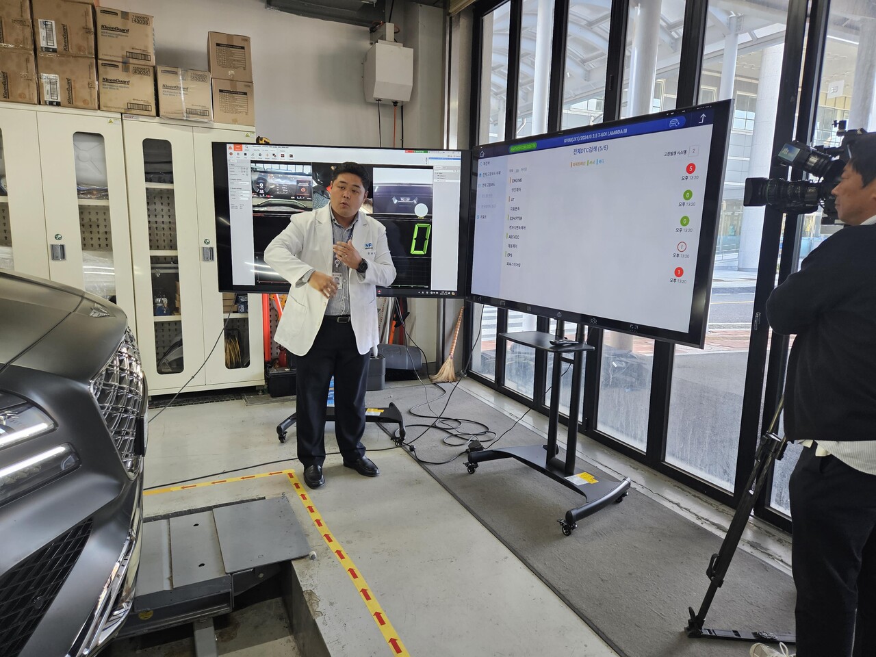 "브레이크 밟으면 차는 선다"…전문가가 바라본 '급발진 주장'[연합뉴스]