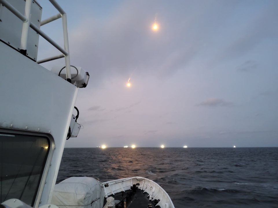 침몰 금성호 실종자 12명 어디에…해경, 수중 수색 돌입[연합뉴스]