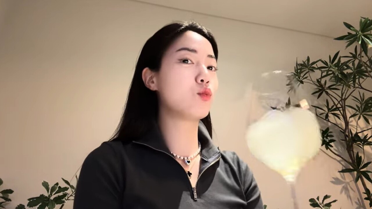 사진=화영 유튜브 채널