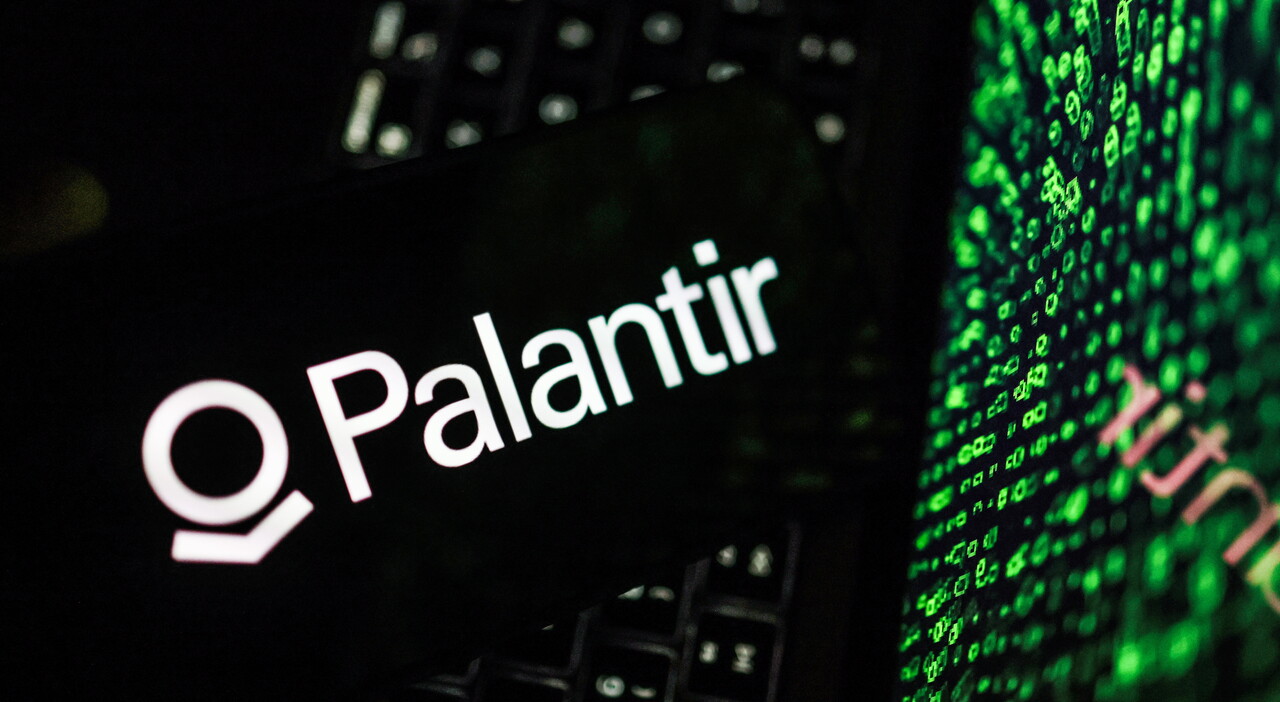 애플보다 팔란티어 선호